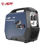 مولد DE-G2000IS يعد مولدًا كهربائيًا صغيرًا وعمليًا يوفر طاقة تصل إلى 2 كيلوواط، ويتميز بالهدوء وكفاءة استهلاك الوقود وسهولة النقل، لذلك يُستخدم بشكل واسع كمصدر طاقة احتياطي للأعمال الخفيفة والاستخدامات المنزلية